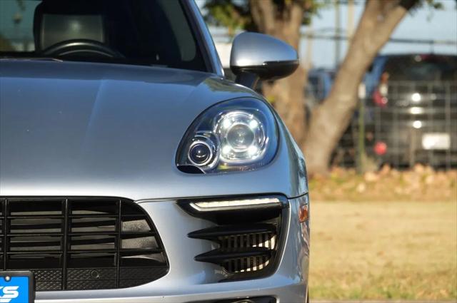 2016 Porsche Macan S