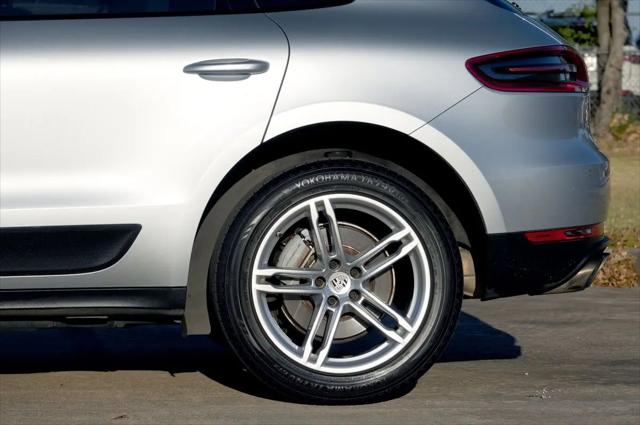 2016 Porsche Macan S