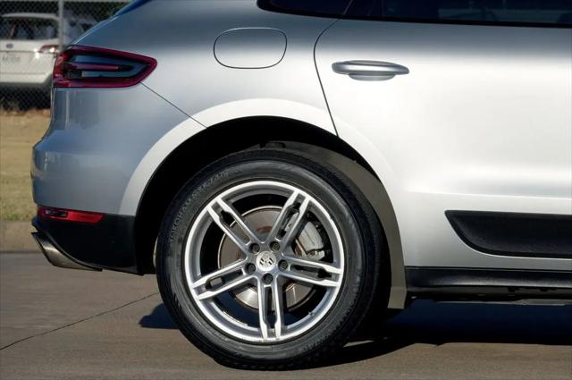 2016 Porsche Macan S