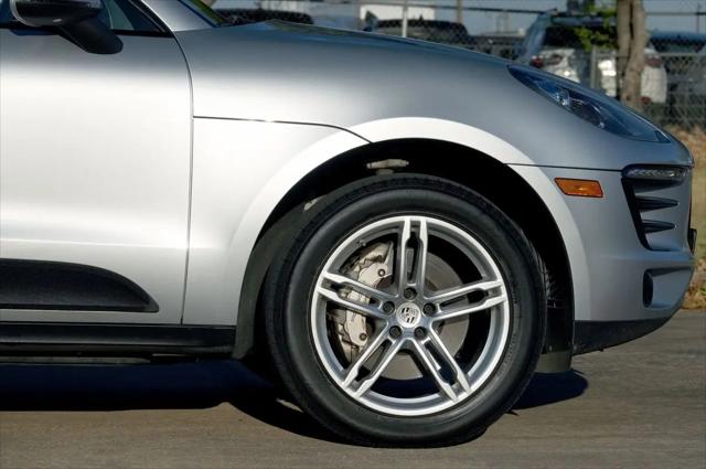 2016 Porsche Macan S