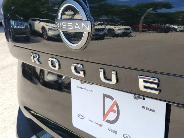 2023 Nissan Rogue SL Intelligent AWD