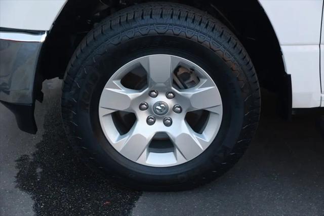 2024 Ram 1500 Big Horn Crew Cab 4x4 57 Box