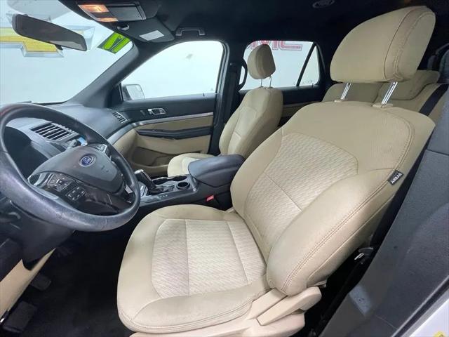 2017 Ford Explorer Base