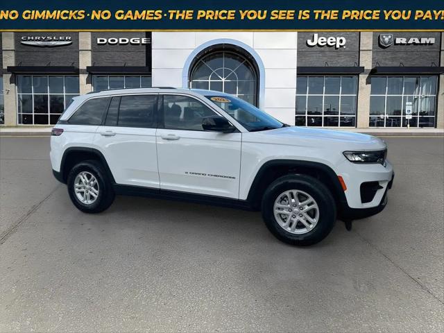 2023 Jeep Grand Cherokee Laredo 4x4 for sale in Mount Juliet, TN