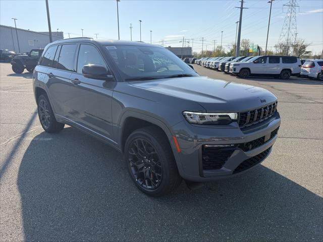 2027 Jeep Grand Cherokee GRAND CHEROKEE SUMMIT 4X4 2027 Jeep Grand Cherokee GRAND CHEROKEE SUMMIT 4X4