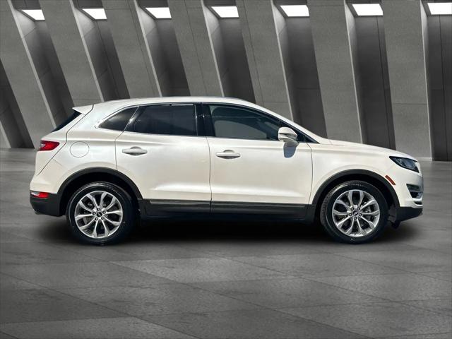 2019 Lincoln MKC Select