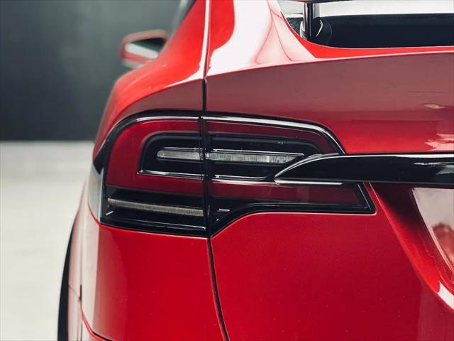 2022 Tesla Model X Plaid Tri Motor All-Wheel Drive
