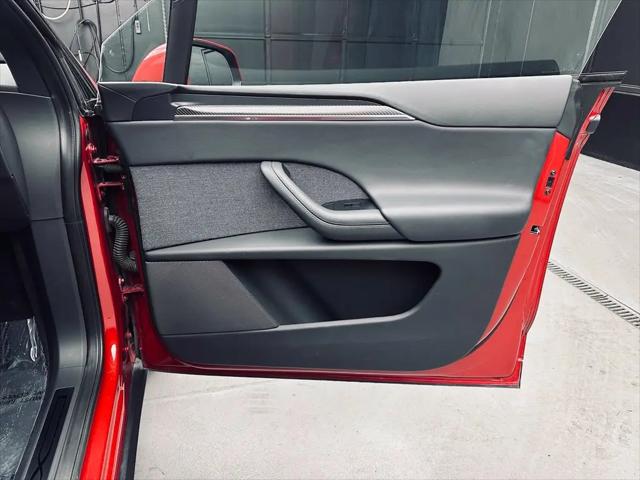 2022 Tesla Model X Plaid Tri Motor All-Wheel Drive
