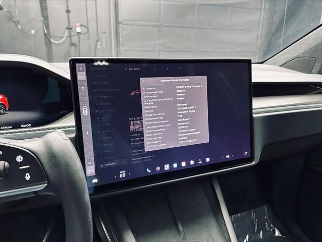 2022 Tesla Model X Plaid Tri Motor All-Wheel Drive