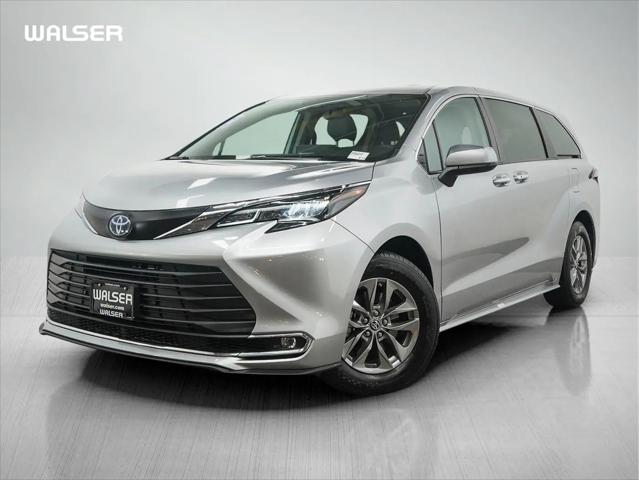 2024 Toyota Sienna XLE for sale in Bloomington, MN