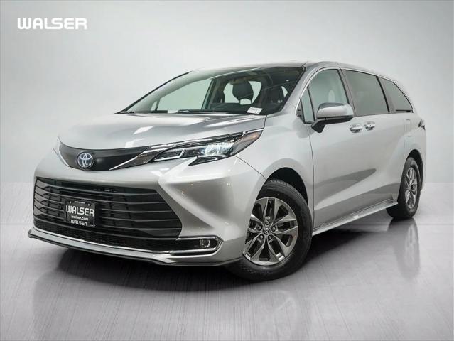 2024 Toyota Sienna XLE for sale in Bloomington, MN