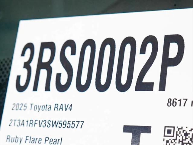 2025 Toyota RAV4 XLE Premium