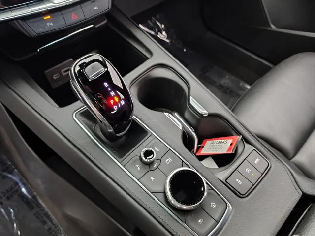 2025 Cadillac XT4 AWD Premium Luxury