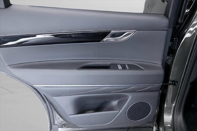 2025 Genesis GV80 2.5T Standard AWD