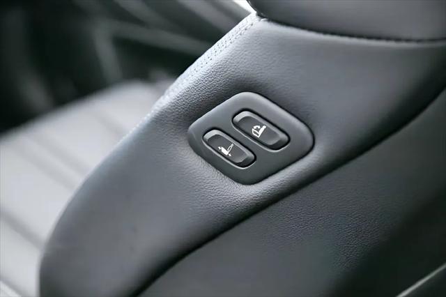 2025 Genesis GV80 2.5T Standard AWD