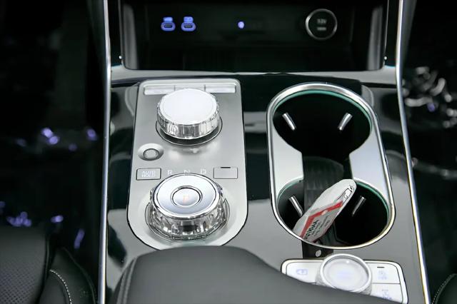 2025 Genesis GV80 2.5T Standard AWD