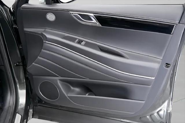 2025 Genesis GV80 2.5T Standard AWD