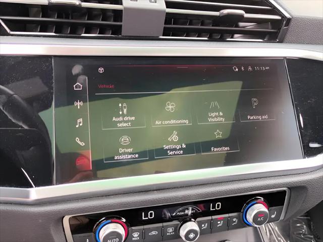 2025 Audi Q3 Premium 45 TFSI S line quattro Tiptronic
