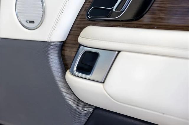 2022 Land Rover Range Rover P525 Westminster