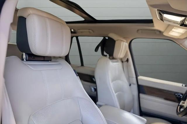 2022 Land Rover Range Rover P525 Westminster