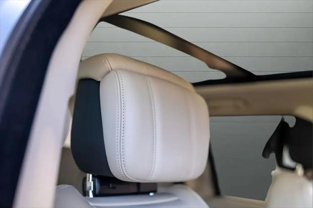 2022 Land Rover Range Rover P525 Westminster