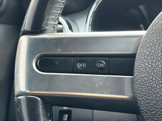 2007 Ford Mustang V6 Deluxe
