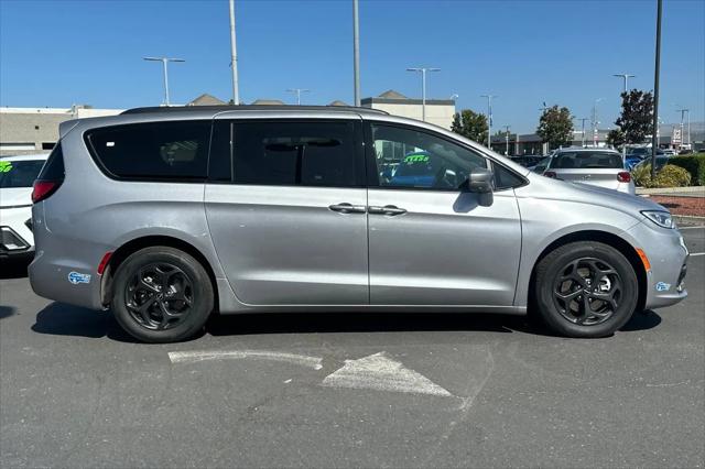 2021 Chrysler Pacifica Hybrid Limited