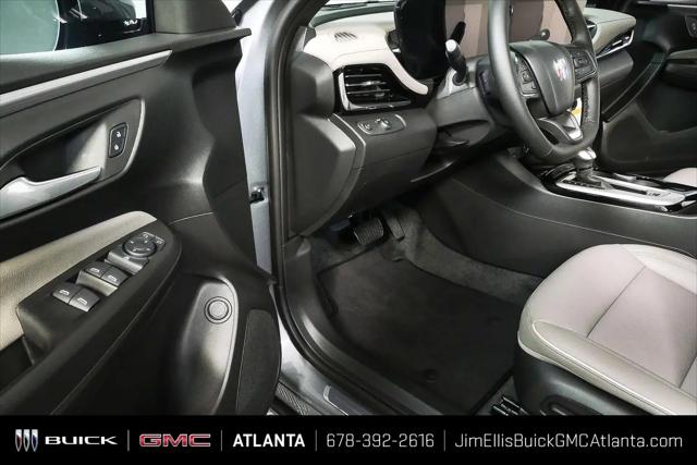 2026 Buick NV Avenir FWD