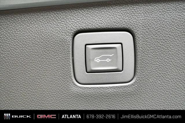 2026 Buick NV Avenir FWD