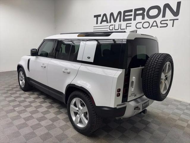 2023 Land Rover Defender 110 SE
