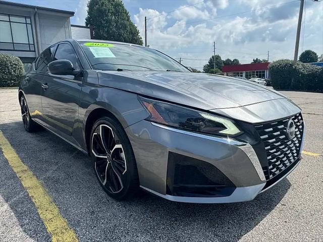 2023 Nissan Altima SR FWD for sale in Frankfort, KY