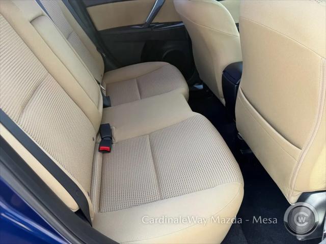 2012 Mazda Mazda3 i Touring