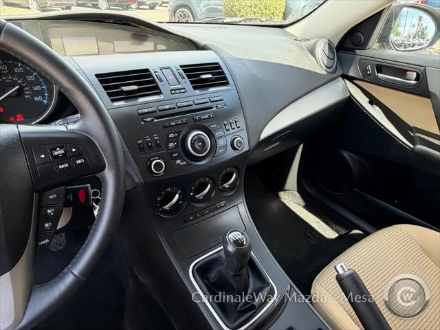 2012 Mazda Mazda3 i Touring