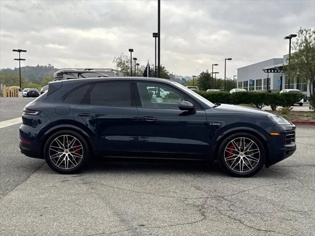 2024 Porsche Cayenne E-Hybrid S