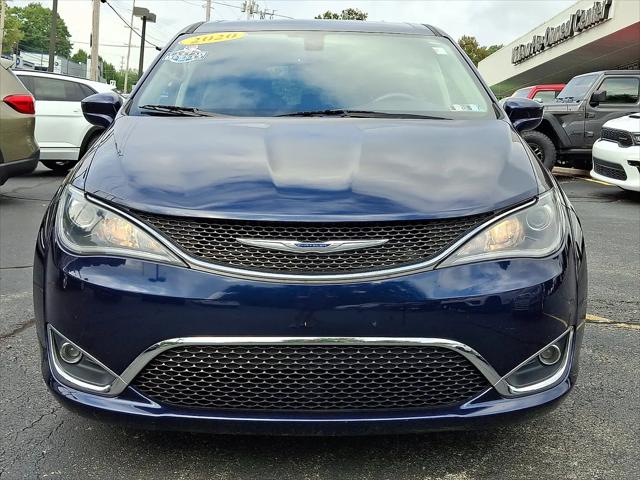 2020 Chrysler Pacifica Touring