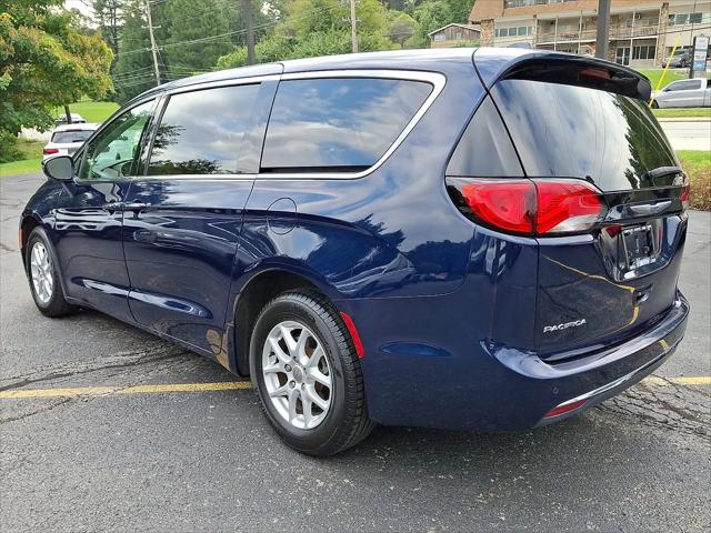 2020 Chrysler Pacifica Touring