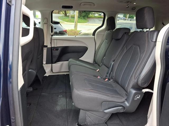 2020 Chrysler Pacifica Touring