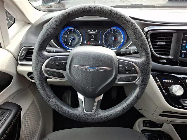 2020 Chrysler Pacifica Touring
