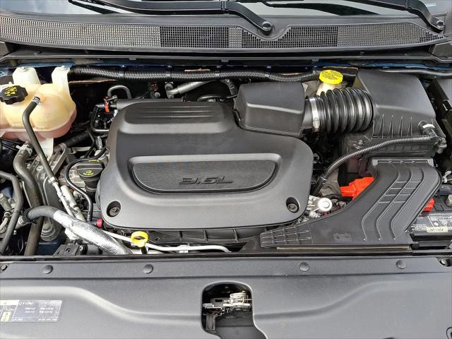 2020 Chrysler Pacifica Touring