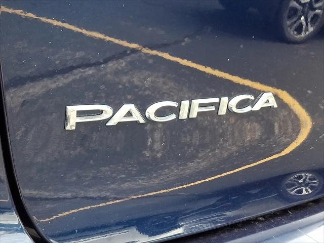 2020 Chrysler Pacifica Touring