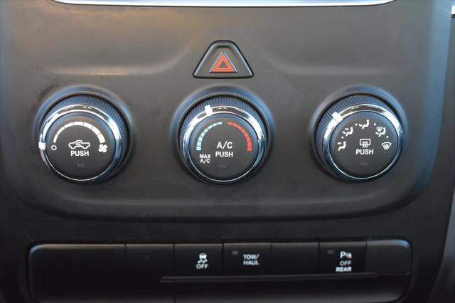 2024 Ram 1500 Classic Warlock Crew Cab 4x2 57 Box