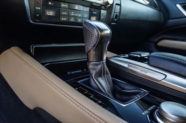 2016 Lexus GS 200t GS 200t
