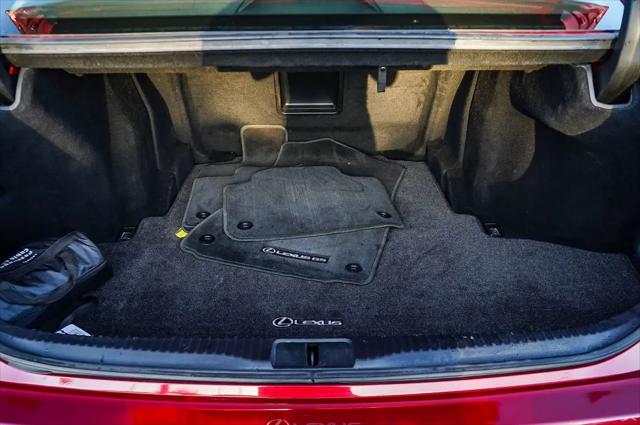 2016 Lexus GS 200t GS 200t