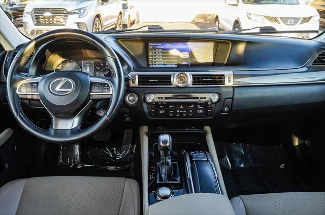 2016 Lexus GS 200t GS 200t