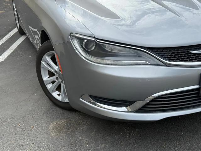 2016 Chrysler 200 Limited