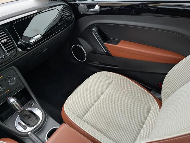 2015 Volkswagen Beetle 1.8T Classic