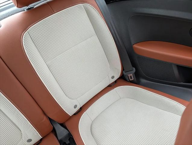 2015 Volkswagen Beetle 1.8T Classic