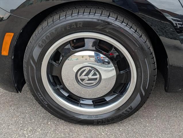 2015 Volkswagen Beetle 1.8T Classic