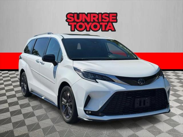 2024 Toyota Sienna XSE for sale in Oakdale, NY