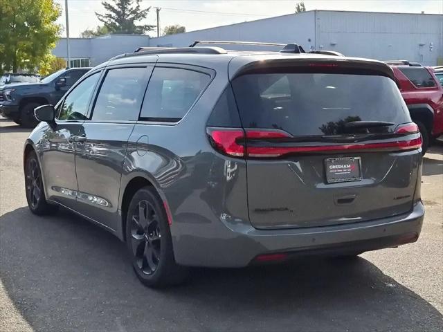 2025 Chrysler Pacifica Limited